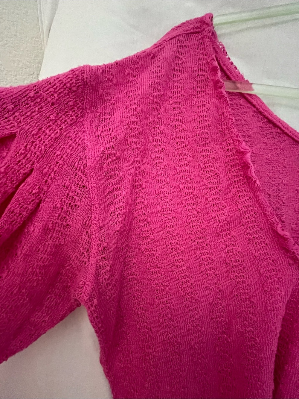 FREE PEOPLE Women's Hot Pink V-Neck Lightweight Knit Top - Picture 2 of 4